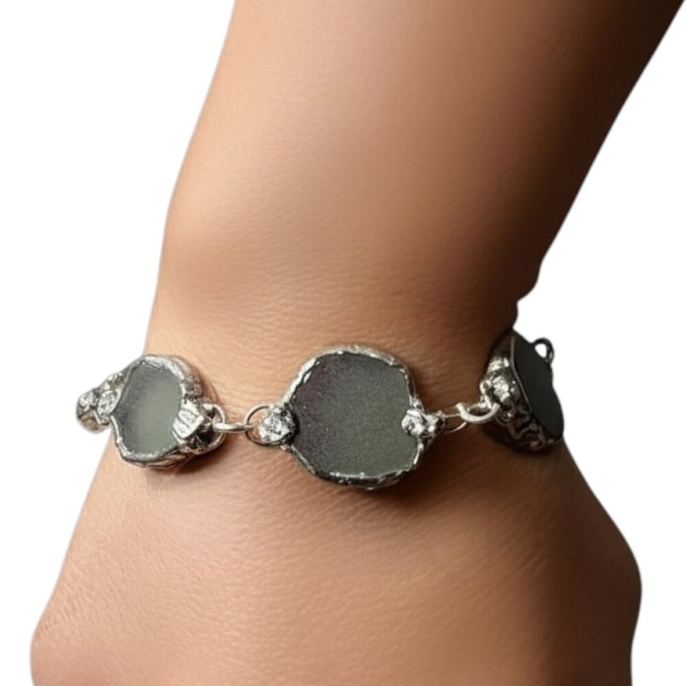 Sea Glass & Silver Blend Artisan Crafted Hammered Bracelet With Unique Findings - Picture 5 of 14